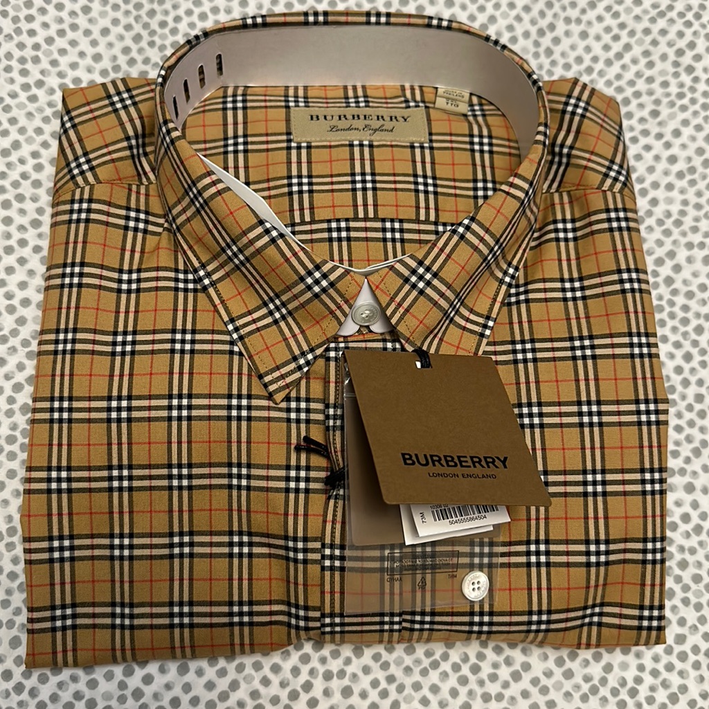 Burberry Bottom Down Shirt New With Tags